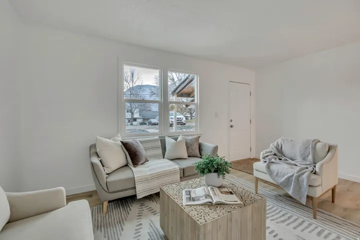 3878 S Grandview, South Ogden, Utah 84403