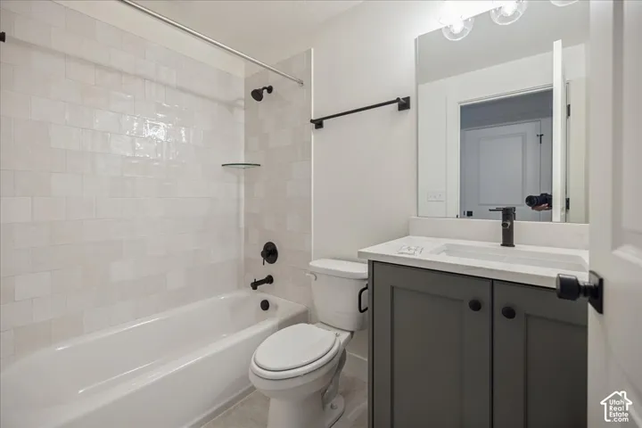 Basement Shared Bath