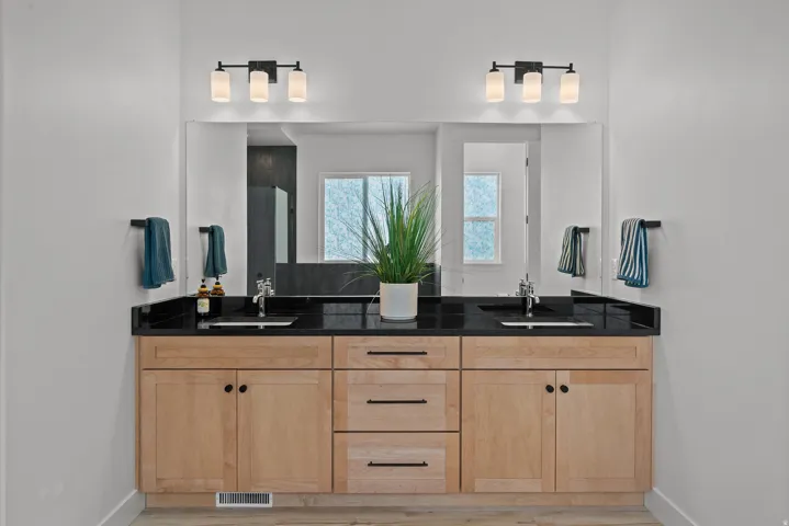 36 W Limber Pine Dr, Mapleton, Utah 84664