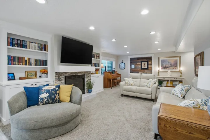9290 N Horizon Dr, Eagle Mountain, Utah 84005