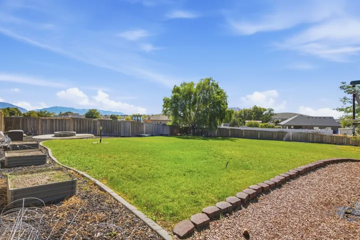 9290 N Horizon Dr, Eagle Mountain, Utah 84005