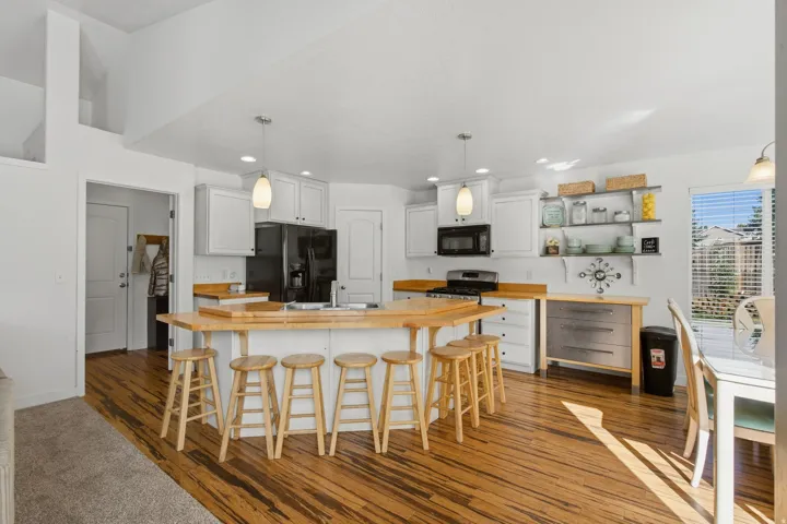 9290 N Horizon Dr, Eagle Mountain, Utah 84005