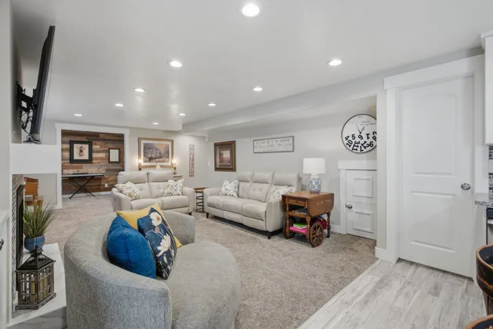 9290 N Horizon Dr, Eagle Mountain, Utah 84005