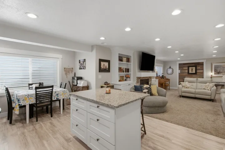 9290 N Horizon Dr, Eagle Mountain, Utah 84005
