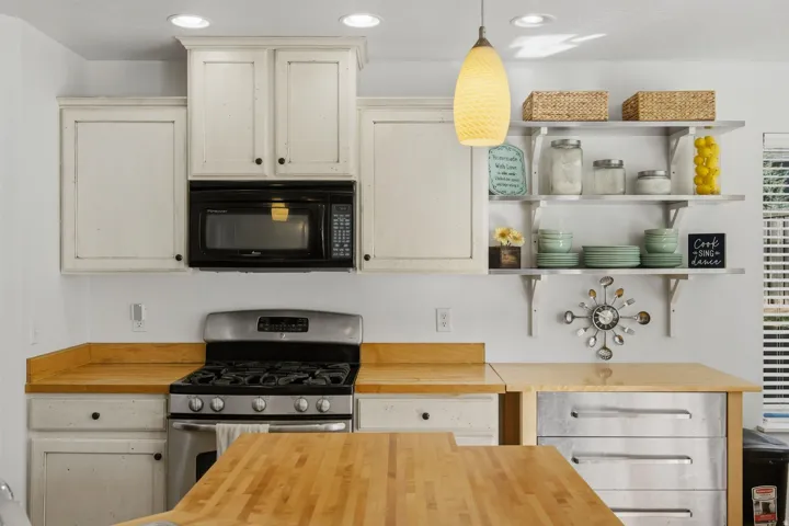 9290 N Horizon Dr, Eagle Mountain, Utah 84005