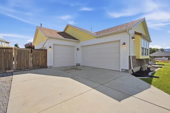 9290 N Horizon Dr, Eagle Mountain, Utah 84005