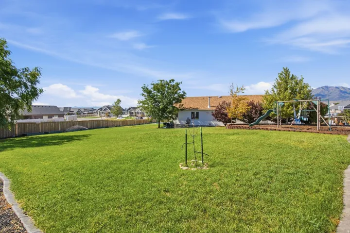 9290 N Horizon Dr, Eagle Mountain, Utah 84005