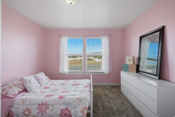 9290 N Horizon Dr, Eagle Mountain, Utah 84005