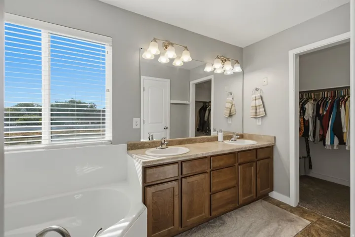 9290 N Horizon Dr, Eagle Mountain, Utah 84005
