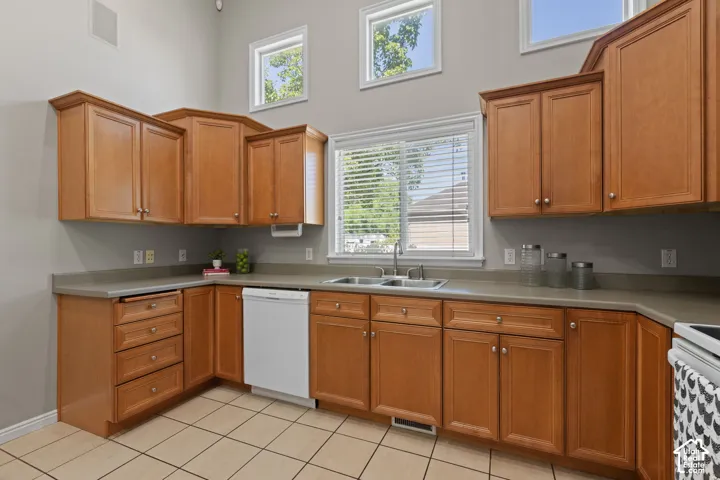 5544 W Venetia St, Herriman, Utah 84096