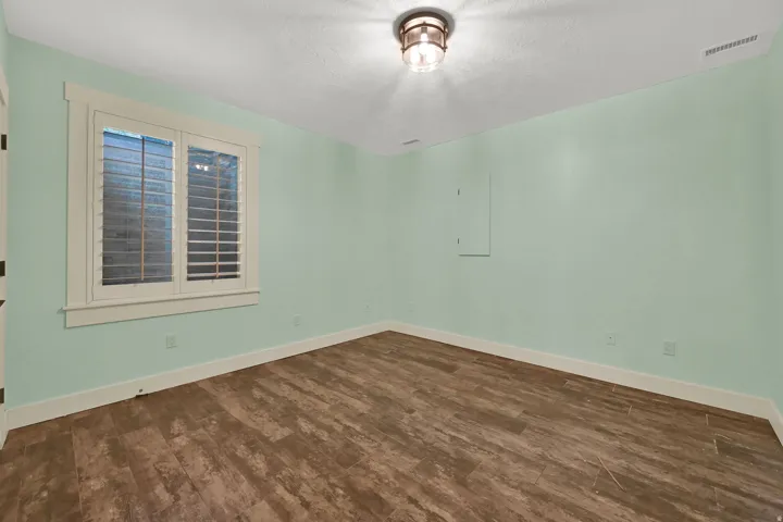 Empty room