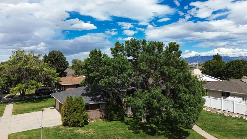 1390 W Marinwood Ave, Taylorsville, Utah 84123