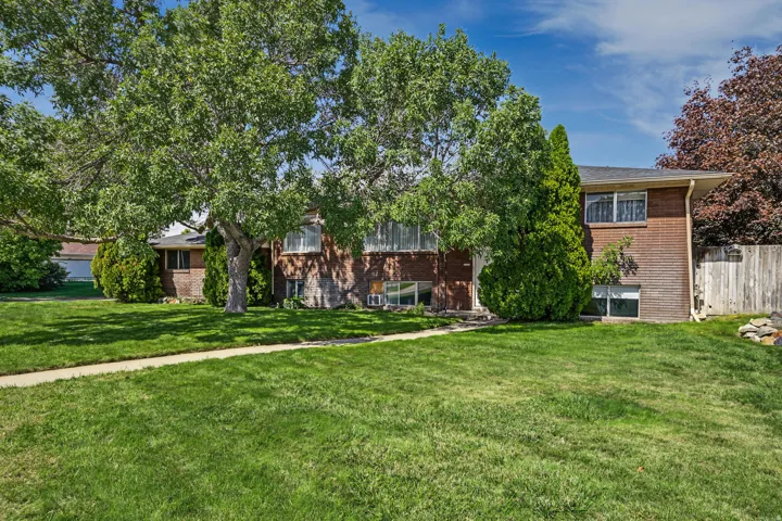 1390 W Marinwood Ave, Taylorsville, Utah 84123