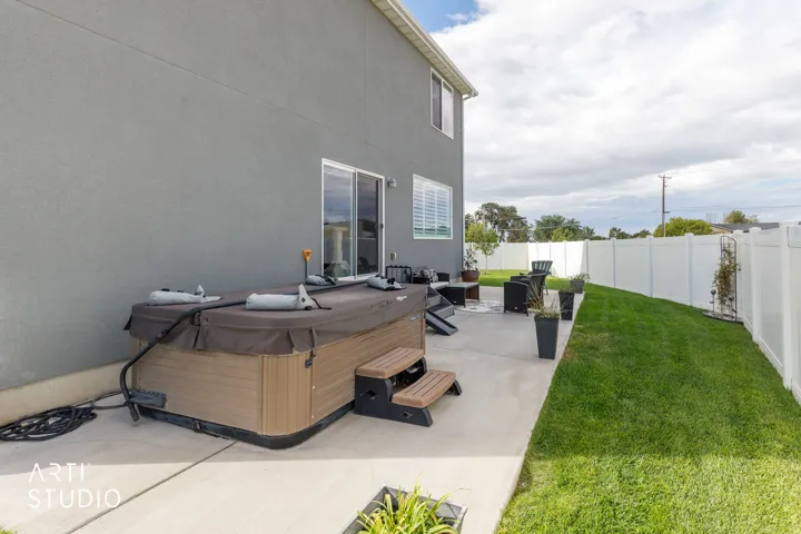 2717 N Nicholes Ave #205, Layton, Utah 84040
