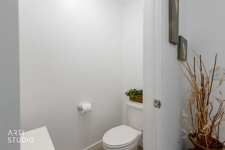 2717 N Nicholes Ave #205, Layton, Utah 84040