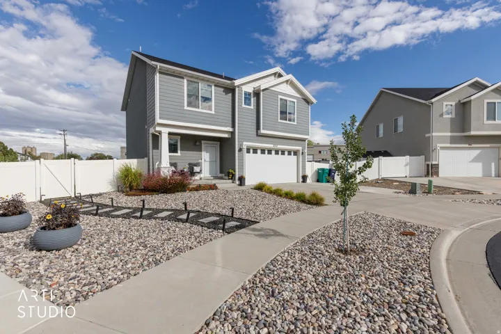 2717 N Nicholes Ave #205, Layton, Utah 84040