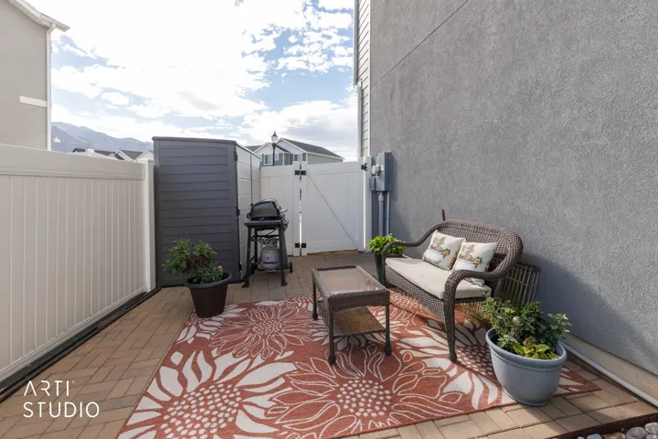 2717 N Nicholes Ave #205, Layton, Utah 84040