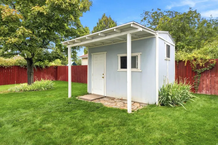 1886 S Dahl Ln, Syracuse, Utah 84075