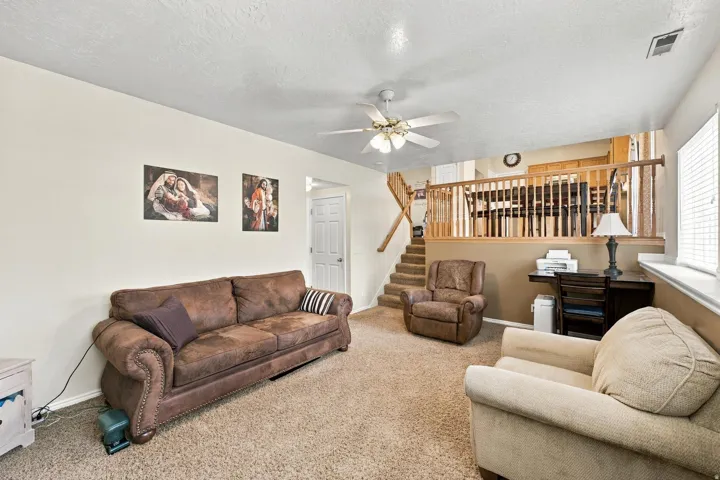 1886 S Dahl Ln, Syracuse, Utah 84075