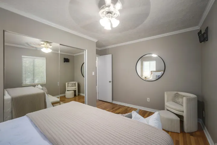 2209 S Broadmoor St, Salt Lake City, Utah 84109