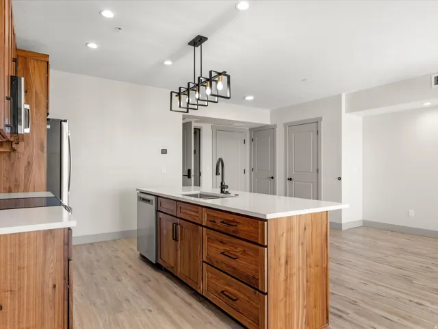 35 E 150 S #d301, Garden City, Utah 84028