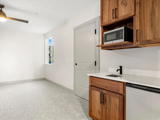 35 E 150 S #d301, Garden City, Utah 84028