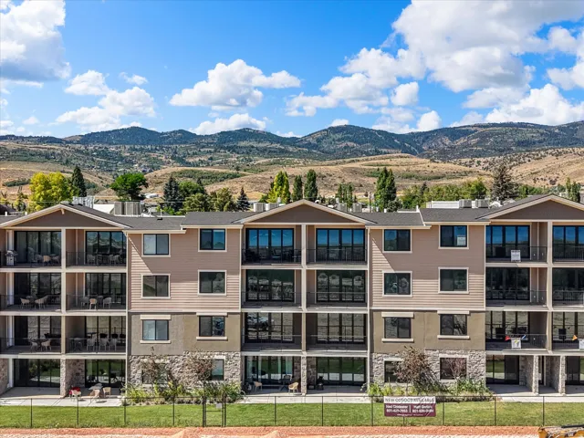 35 E 150 S #d301, Garden City, Utah 84028
