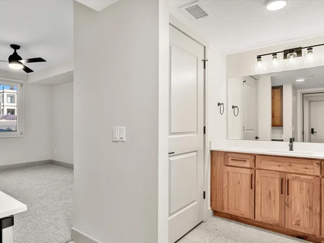 35 E 150 S #d301, Garden City, Utah 84028