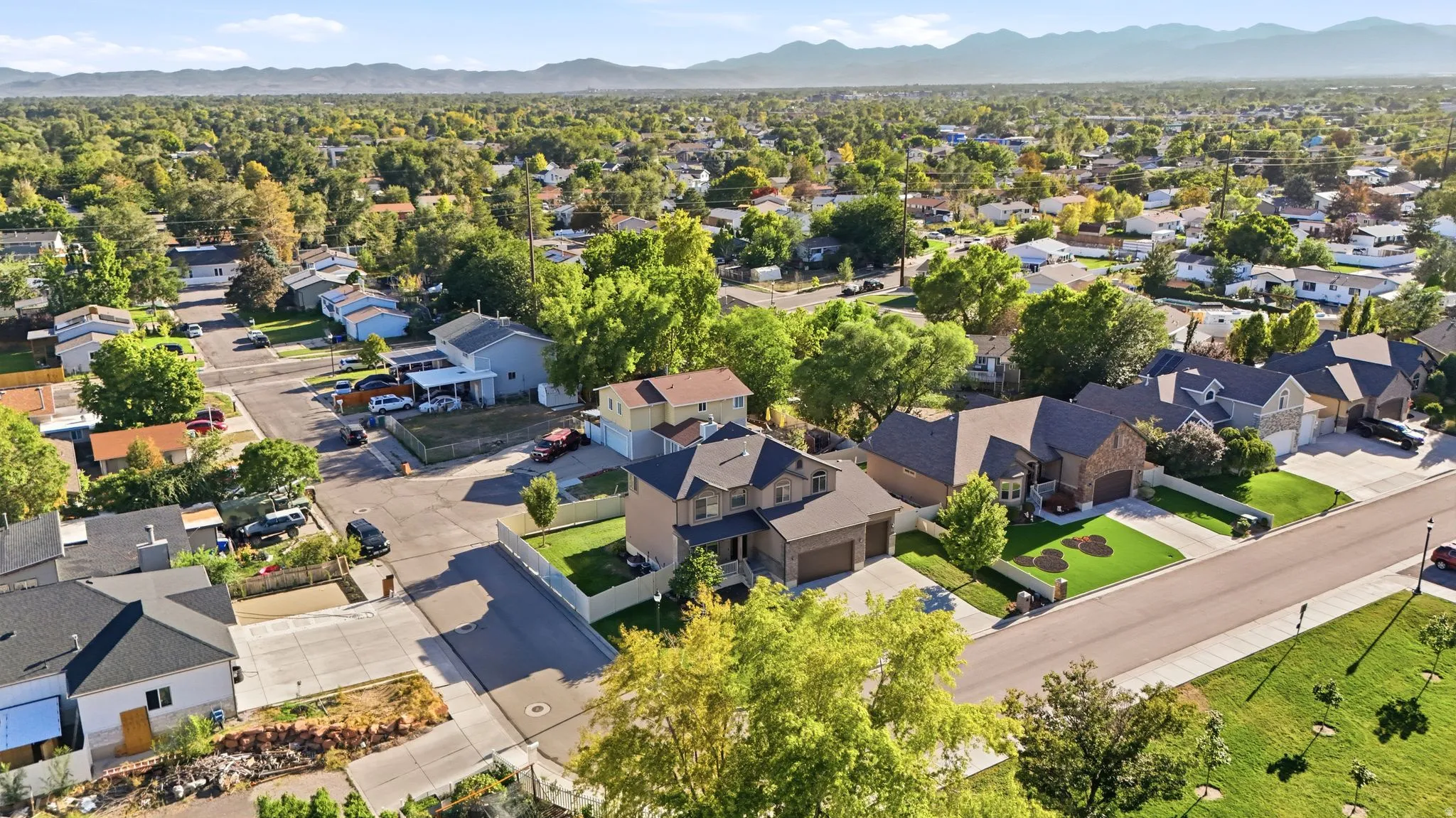 Expansive neighborhood with established landscaping and mature trees