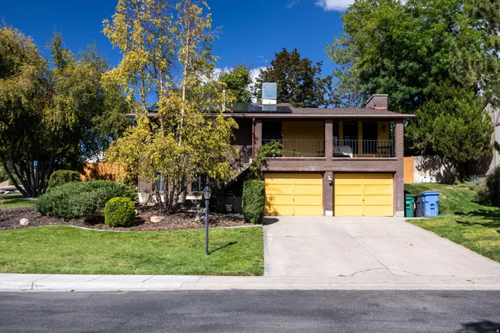 1041 E Lamplighter Dr, Logan, Utah 84321