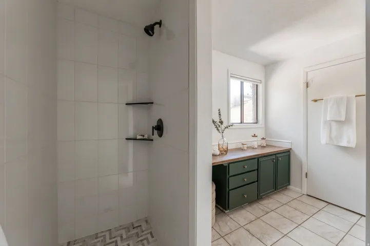 1041 E Lamplighter Dr, Logan, Utah 84321