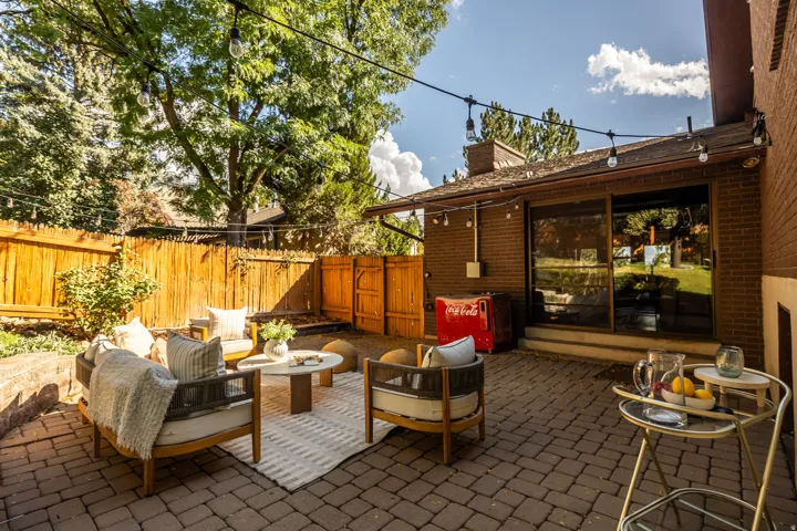 1041 E Lamplighter Dr, Logan, Utah 84321