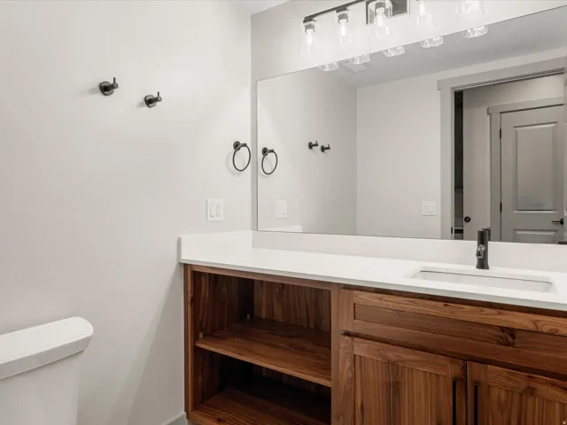 35 E 150 S #d202, Garden City, Utah 84028