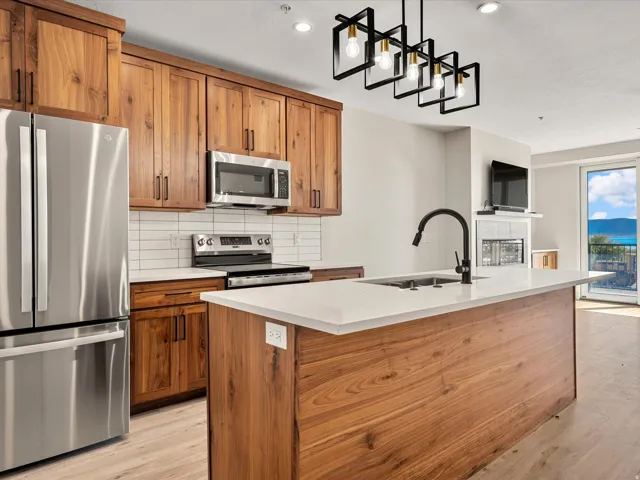 35 E 150 S #d202, Garden City, Utah 84028