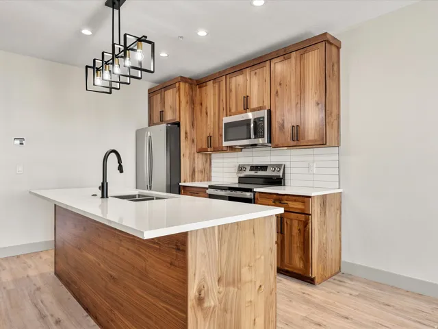 35 E 150 S #d202, Garden City, Utah 84028