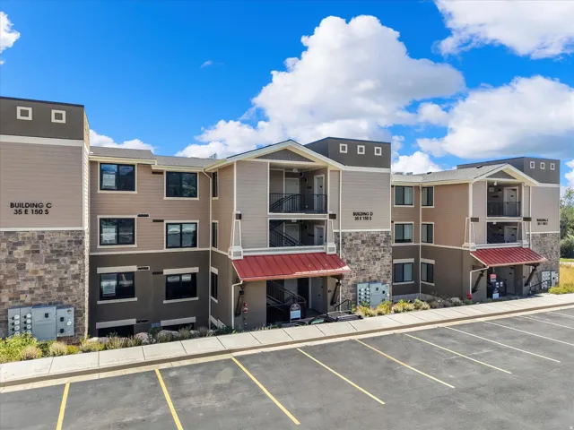 35 E 150 S #d202, Garden City, Utah 84028