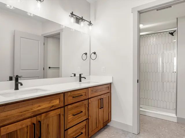 35 E 150 S #d202, Garden City, Utah 84028