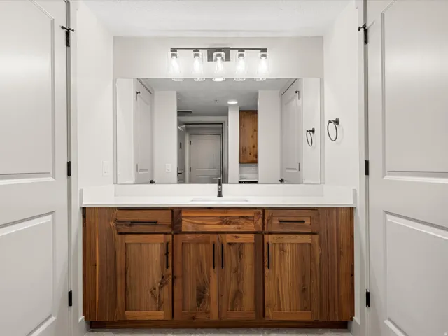 35 E 150 S #d202, Garden City, Utah 84028