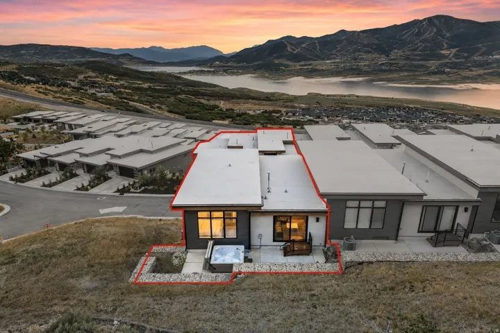 Modern multi-level exterior with a flat roofline