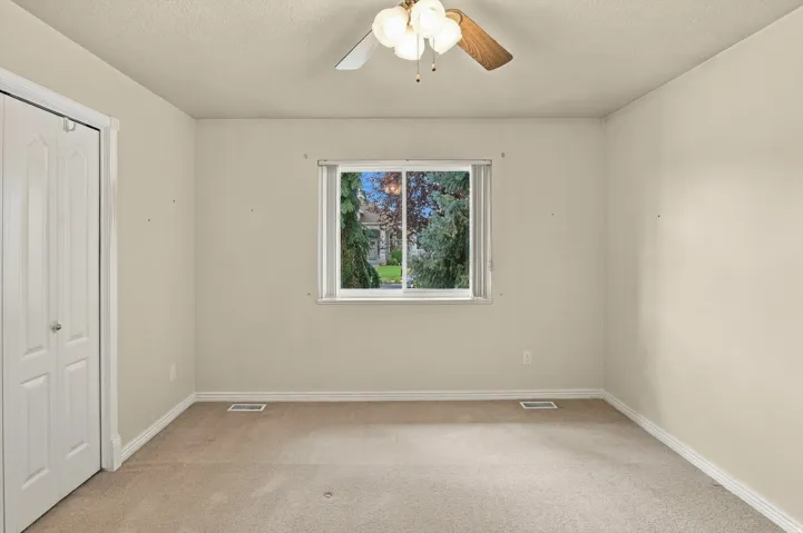 939 S Wind River Way, Kaysville, Utah 84037