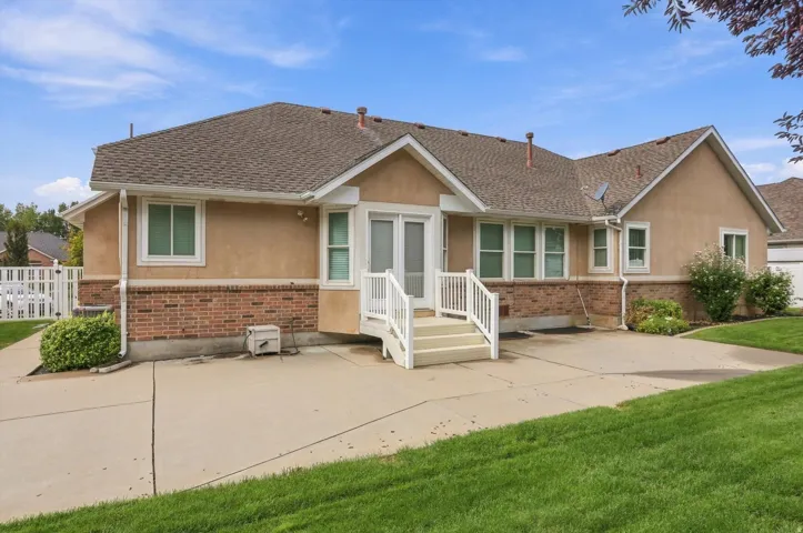 939 S Wind River Way, Kaysville, Utah 84037