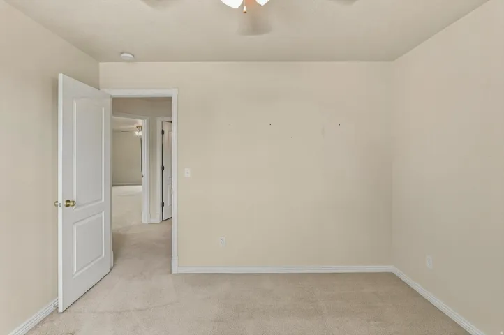 939 S Wind River Way, Kaysville, Utah 84037