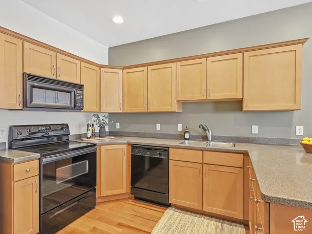 1340 E Old Maple Ct, Salt Lake City, Utah 84121
