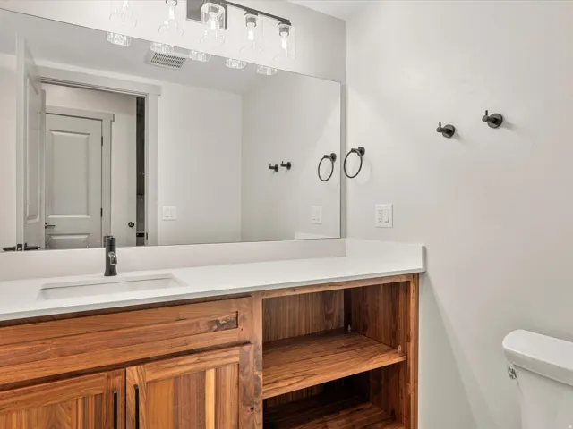 35 E 150 S #d201, Garden City, Utah 84028