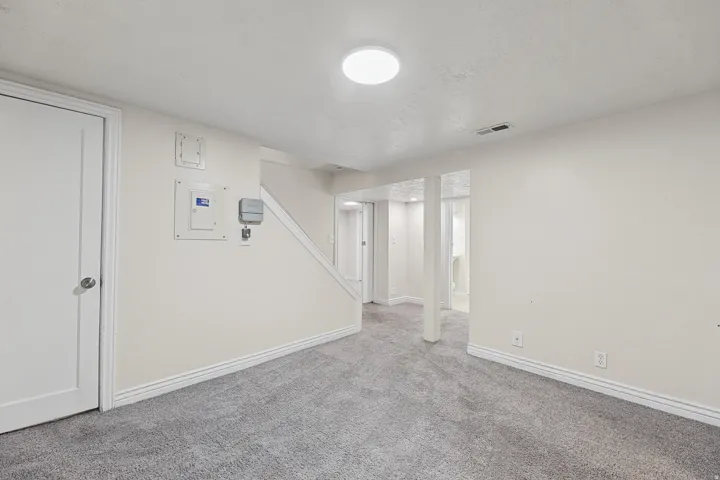 1147 E Ridgedale Cir, Millcreek, Utah 84106