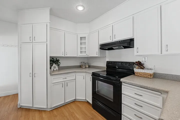 1147 E Ridgedale Cir, Millcreek, Utah 84106