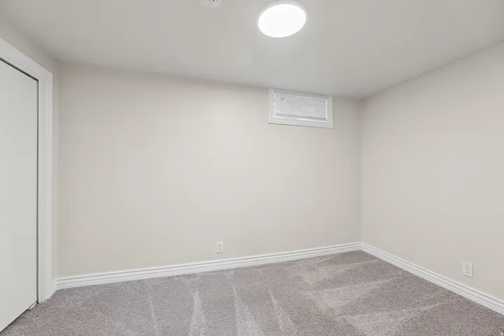 1147 E Ridgedale Cir, Millcreek, Utah 84106