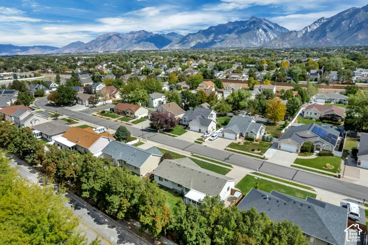 11250 S Crescent Vista Ln, Sandy, Utah 84070
