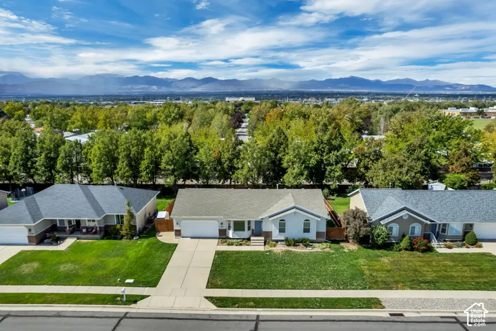 11250 S Crescent Vista Ln, Sandy, Utah 84070