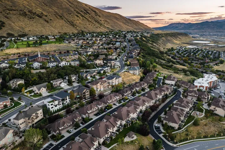 318 E Nechatel Dr, Draper, Utah 84020